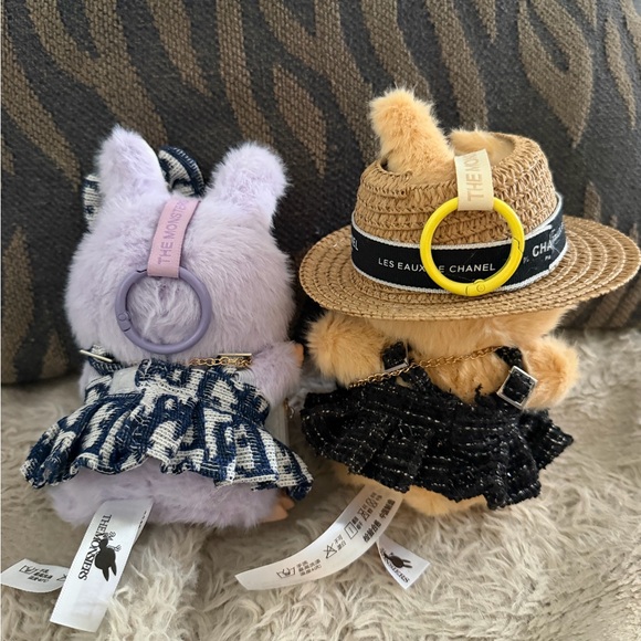 POP MART The Monsters Doll with inspired Clothes PP20 (toys included) - Picture 5 of 5